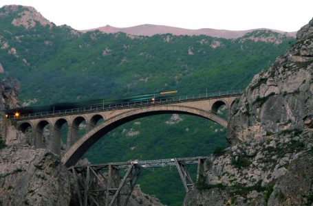 راه آهن سراسری ایران در فهرست میراث جهانی یونسکو