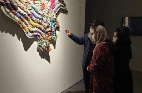مروری بر اثر غزال زارع در گالری ایرانشهر