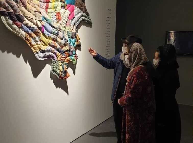  مروری بر اثر غزال زارع در گالری ایرانشهر