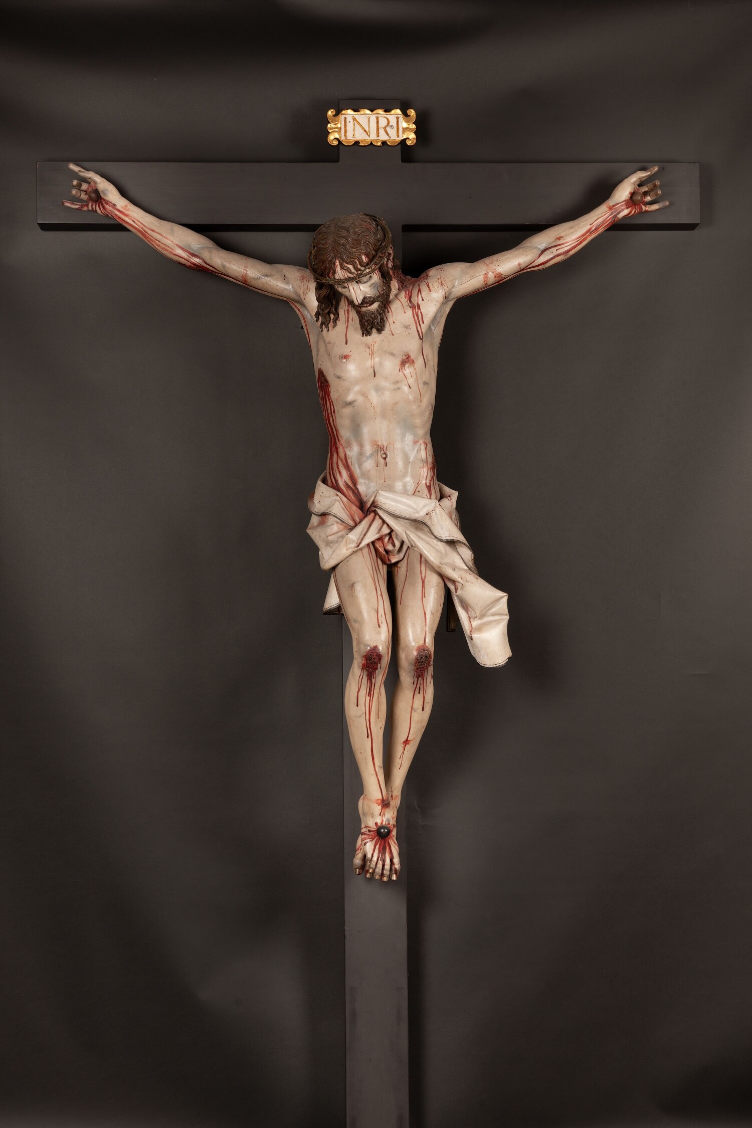گرگوریو فرناندس، «مسیح نور» (Cristo de la Luz)، مسیح بر صلیب به اندازه طبیعی، چوب رنگ‌شده